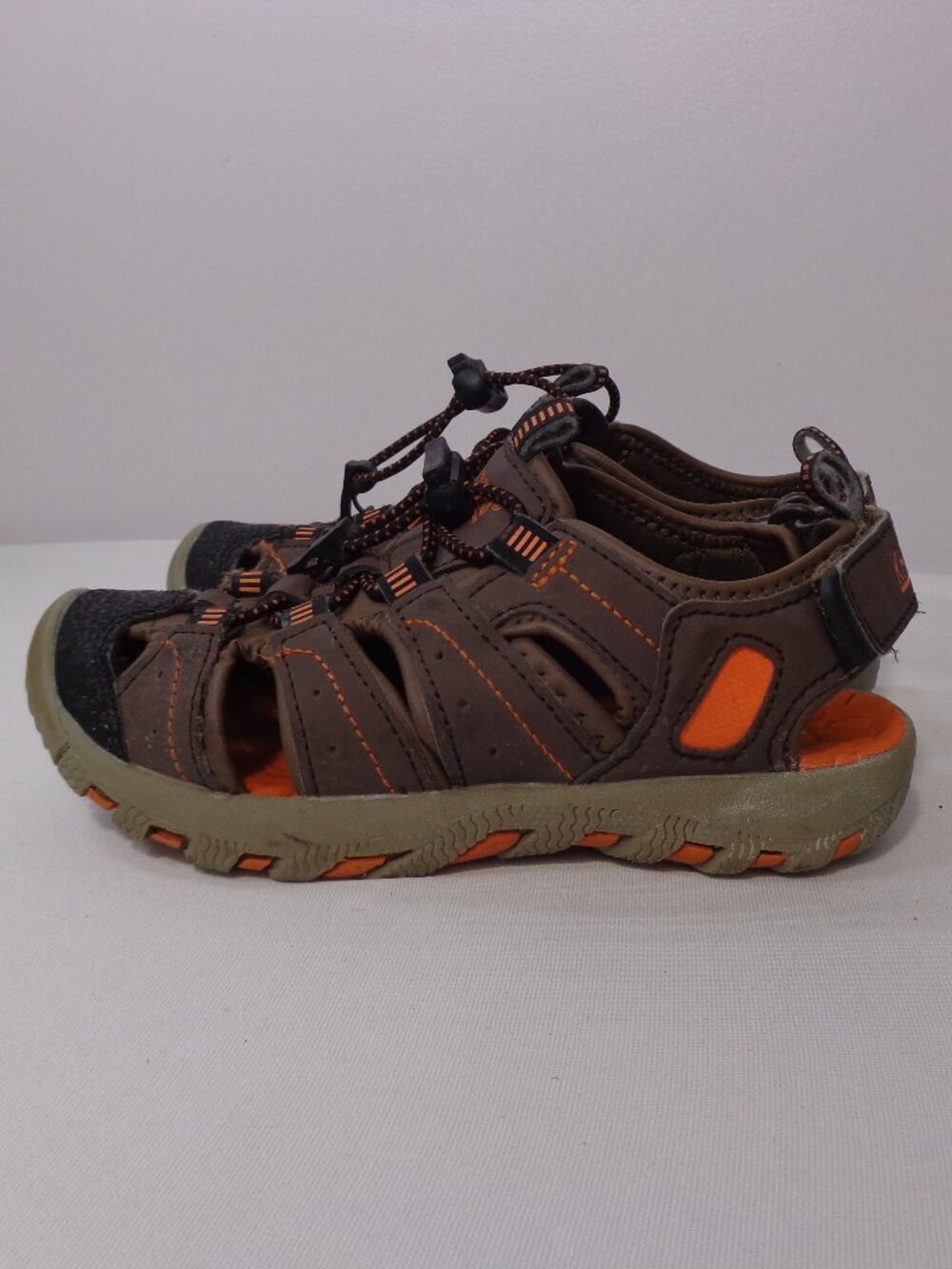 KHOMBU Cascade Cushioned Footbed Active Water Hiking Sandals Boy's Size 1 1 M